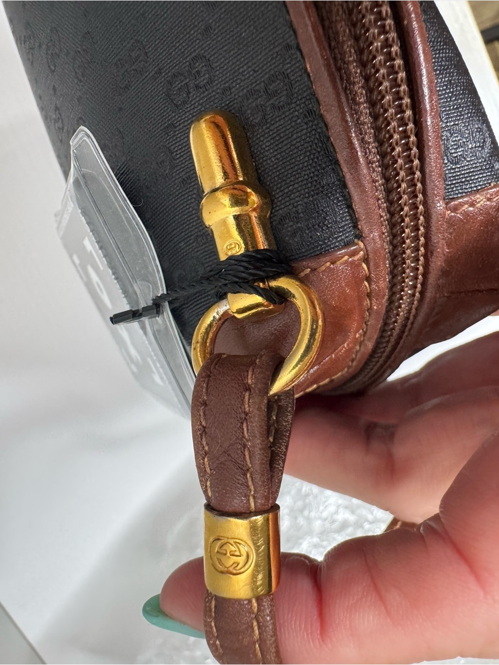 Gucci Black & Brown GG Monogram Crossbody - Picture 15 of 16